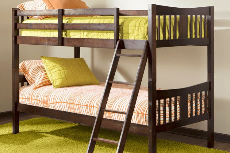 Furniture,Bed,Bunk bed,Bed frame,Room,Bedroom,Bedding,Mattress,Interior design,Hostel