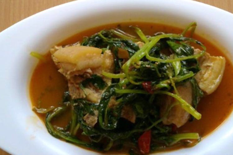 Dish,Cuisine,Food,Ingredient,Water spinach,Produce,Dinengdeng,Canh chua,Meat,Soup