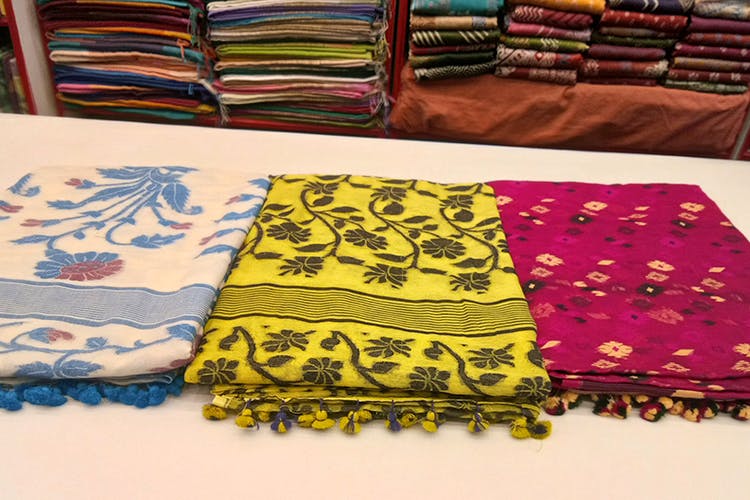 Product,Textile,Stole,Yellow,Turquoise,Pattern,Linens,Magenta,Visual arts,Wool