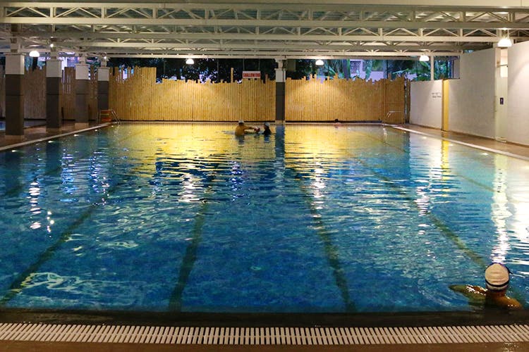 Swimming pool,Leisure centre,Leisure,Water,Building,Swimming,Recreation,Sport venue,Thermae