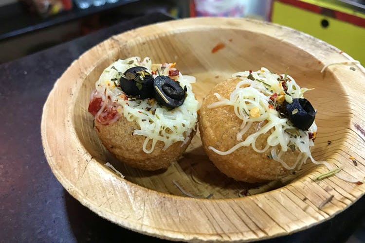 This Place Serves Pani Puri Pizza And It’s Taking North Bangalore By Storm