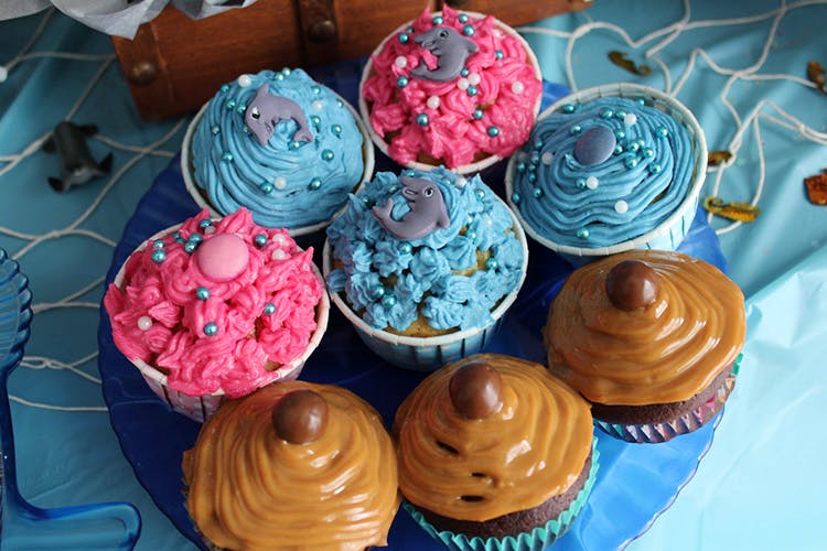 Cupcake,Sweetness,Food,Baking cup,Baking,Dessert,Icing,Buttercream,Cuisine,Cake