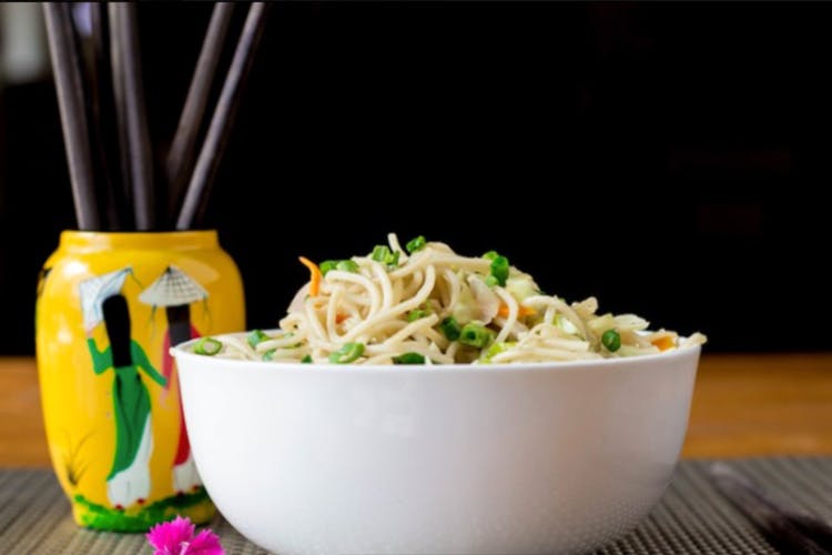 Dish,Food,Cuisine,Ingredient,Noodle,Rice noodles,Comfort food,Chinese noodles,Produce,Shirataki noodles