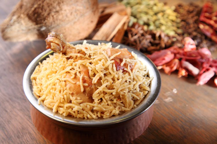 Food,Dish,Cuisine,Ingredient,Recipe,Biryani,Hyderabadi biriyani,Produce,Indian cuisine,Kabsa