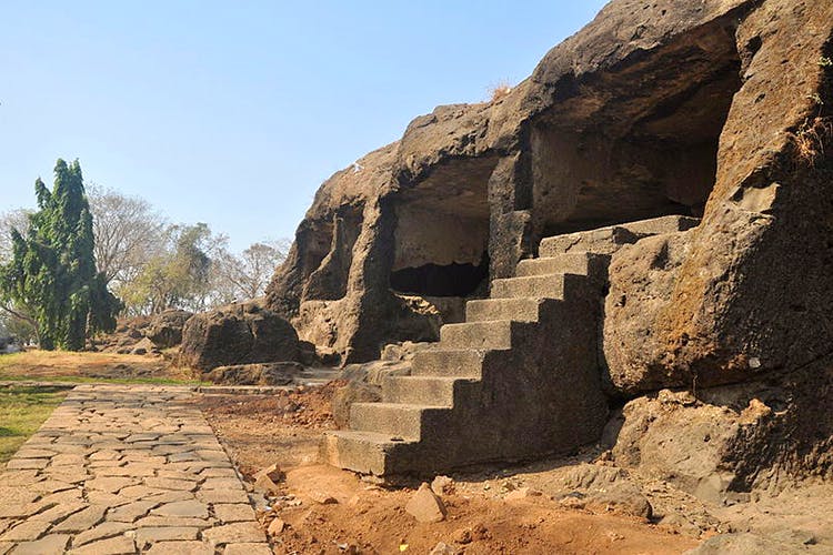 Ancient history,Ruins,Rock,Archaeological site,Historic site,Formation,Outcrop,History,Landscape,Bedrock