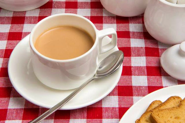 Food,Cup,Coffee milk,Cuisine,Dish,Cup,Coffee cup,Drink,Café au lait,Saucer