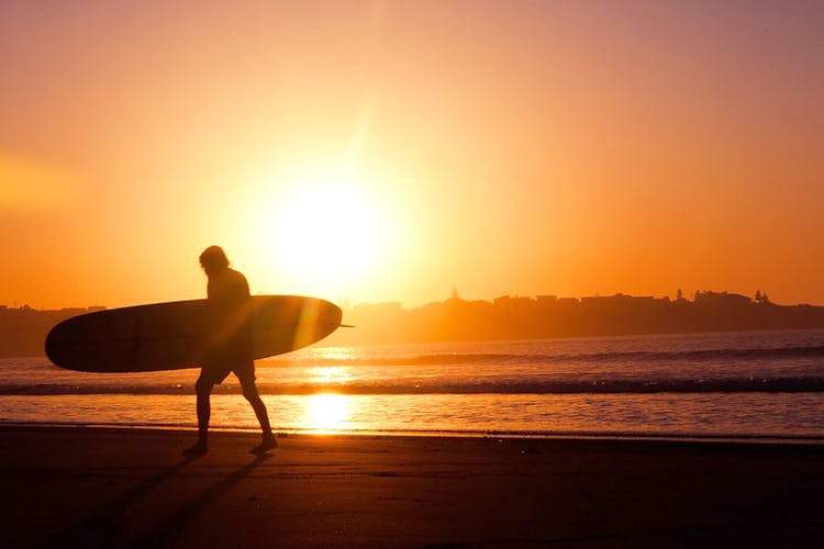 Sky,Surfboard,Skimboarding,Surfing,Surfing Equipment,Wave,Sunset,Ocean,Beach,Sunrise
