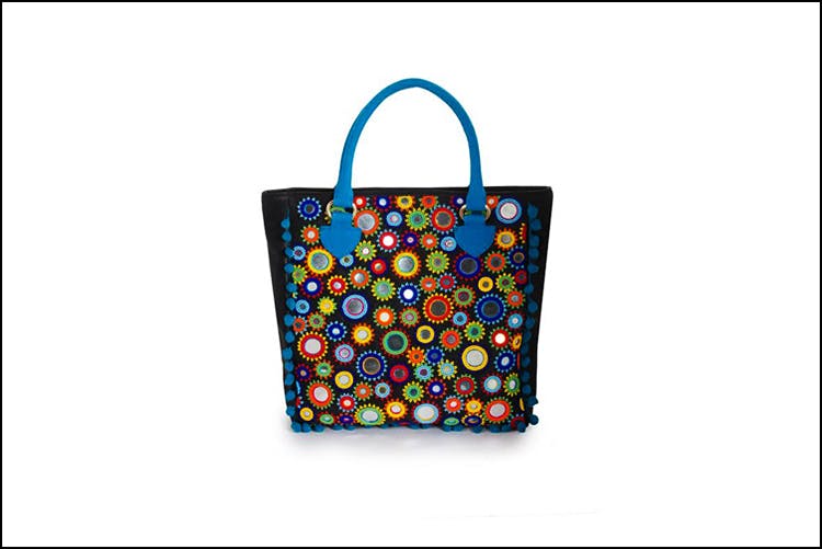 Handbag,Bag,Fashion accessory,Tote bag,Luggage and bags,Shoulder bag,Pattern,Shopping bag,Pattern,Art