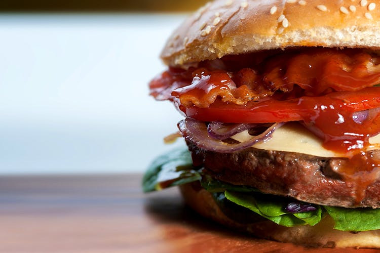 Dish,Food,Hamburger,Buffalo burger,Cuisine,Ingredient,Veggie burger,Burger king premium burgers,Breakfast sandwich,Produce