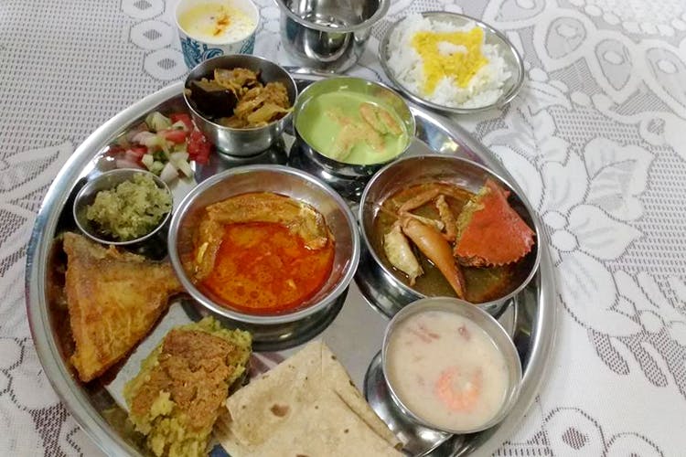 Dish,Food,Cuisine,Meal,Ingredient,Lunch,Brunch,Produce,Indian cuisine,Vegetarian food