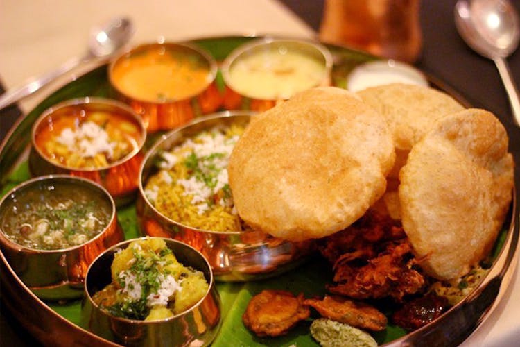 Dish,Food,Cuisine,Puri,Ingredient,Meal,Panipuri,Produce,Indian cuisine,Staple food