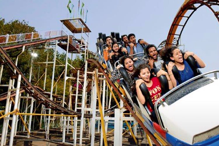 Amusement ride,Roller coaster,Amusement park,Recreation,Park,Fun,Leisure,Nonbuilding structure