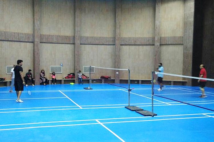 Sports,Sport venue,Net,Badminton,Leisure centre,Racquet sport,Ball game,Sports equipment,Leisure,Racketlon