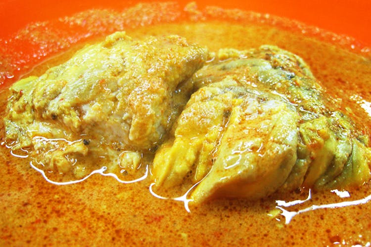 Dish,Food,Cuisine,Ingredient,Gulai,Yellow curry,Produce,Curry,Red curry,Omurice