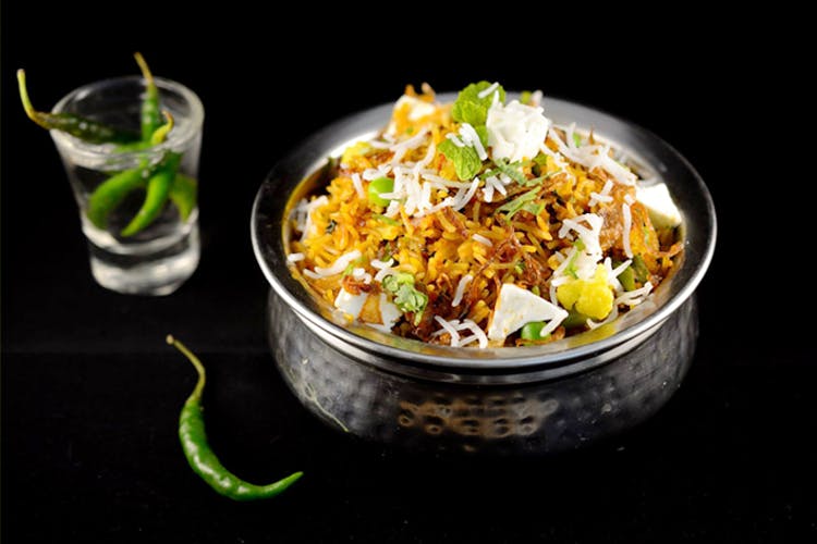 Dish,Food,Cuisine,Ingredient,Produce,Recipe,Poriyal,Karedok,Indian cuisine,Side dish