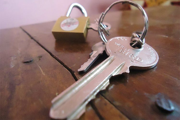 Keychain,Key,Fashion accessory