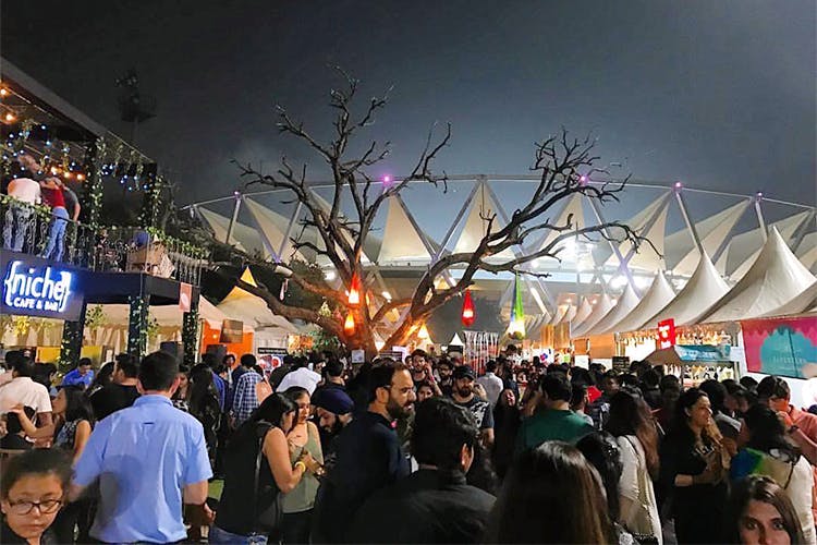 Crowd,People,Public space,Event,Night,Market,City,Sky,Fun,Bazaar