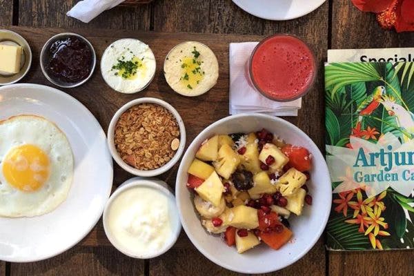 11 Places For Best Breakfast In North Goa Lbb Goa