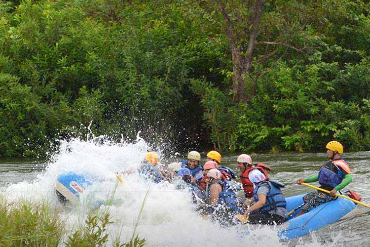 Water resources,Water,Rafting,River,Watercourse,Inflatable boat,Outdoor recreation,Boats and boating--Equipment and supplies,Waterway,Recreation