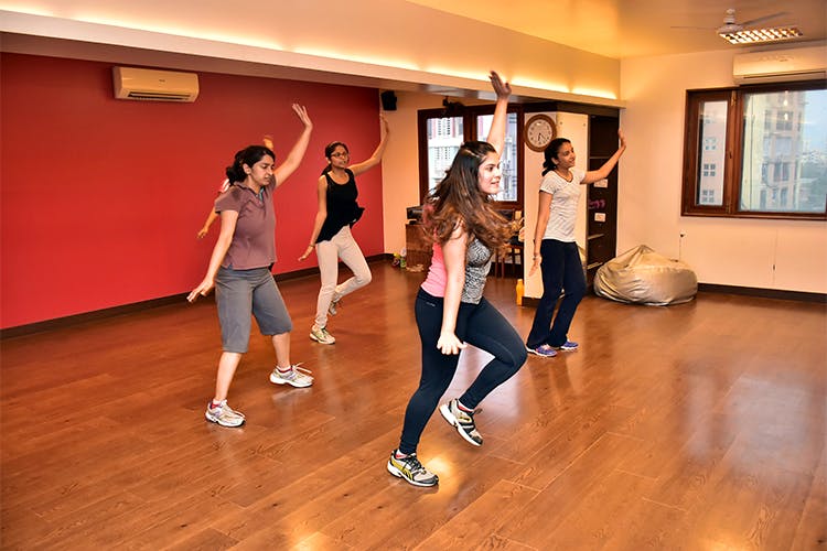 Choreography,Dance,Physical fitness,Aerobics,Performing arts,Event,Exercise,Zumba,Sports,Leisure