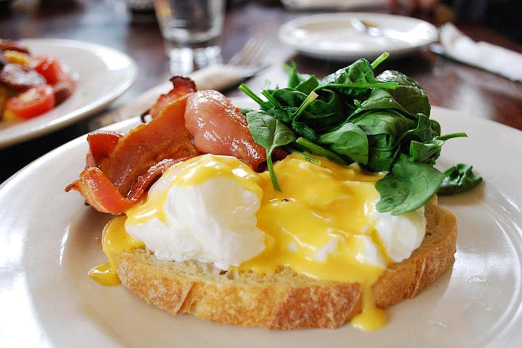 Dish,Food,Cuisine,Breakfast,Brunch,Ingredient,Meal,Poached egg,Eggs benedict,Produce