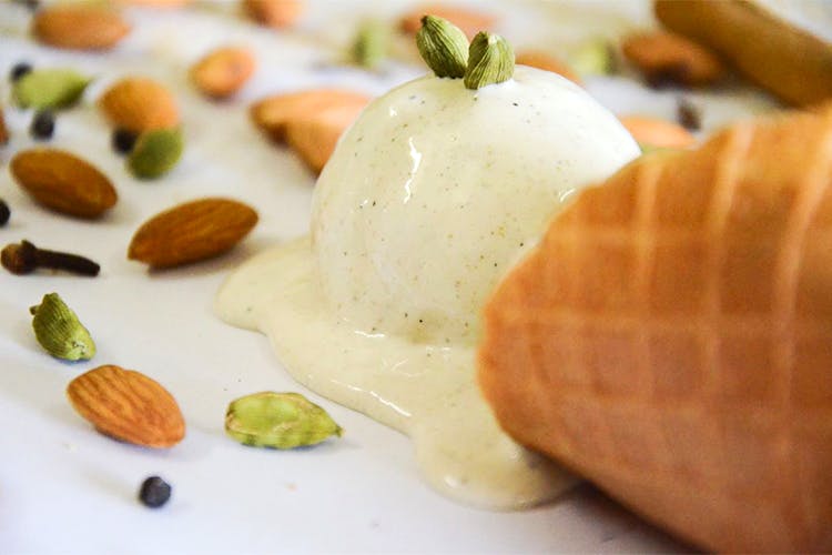 Food,Dish,Cuisine,Ingredient,Dessert,Produce,À la carte food,Nut,Burrata,Delicacy