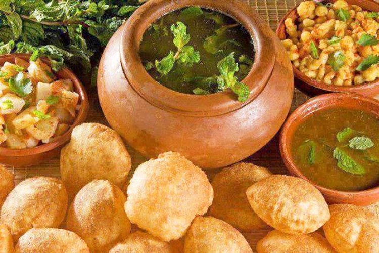 Dish,Food,Cuisine,Puri,Ingredient,Panipuri,Chole bhature,Produce,Vegetarian food,Indian cuisine