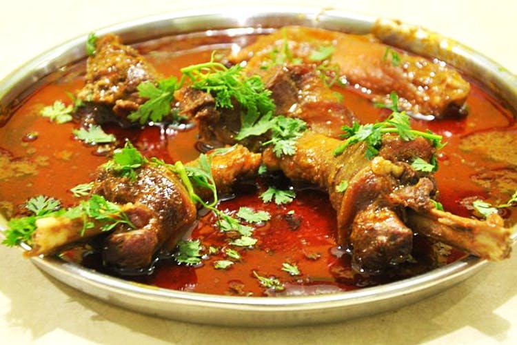 Dish,Cuisine,Food,Ingredient,Meat,Produce,Curry,Recipe,Gravy,Braising