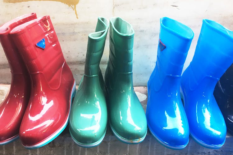 Footwear,Blue,Green,Turquoise,Teal,Aqua,Shoe,Electric blue,Material property,High heels