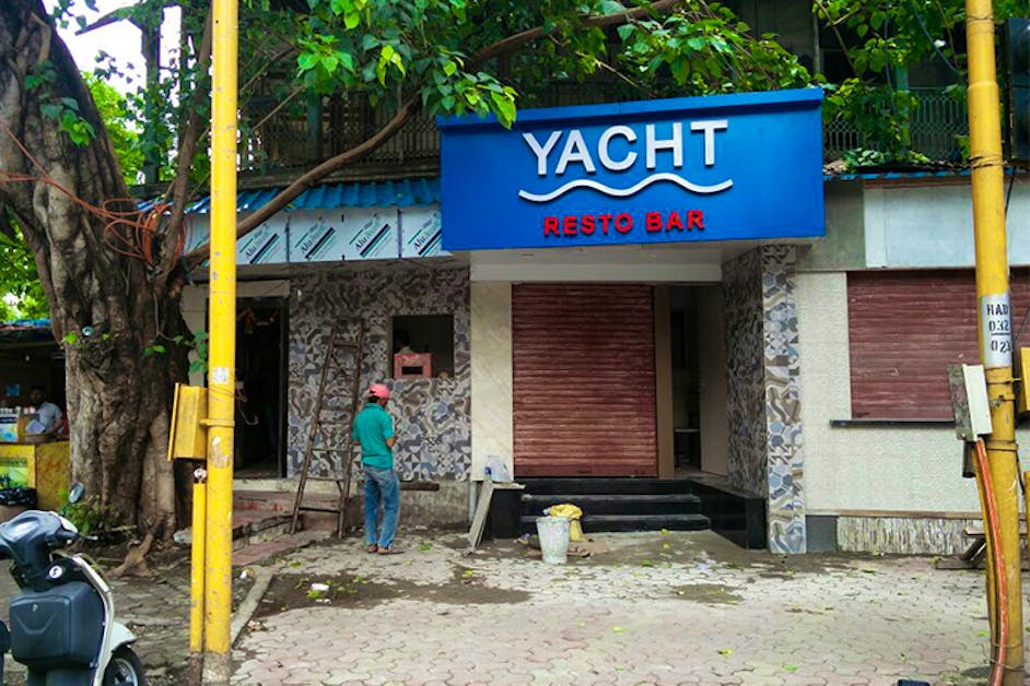 yacht restaurant bandra