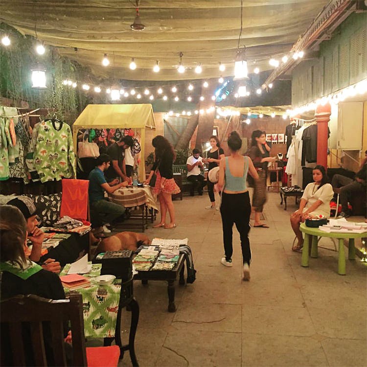 Public space,Marketplace,Market,Bazaar,Event,Building,Shopping,City,Trade