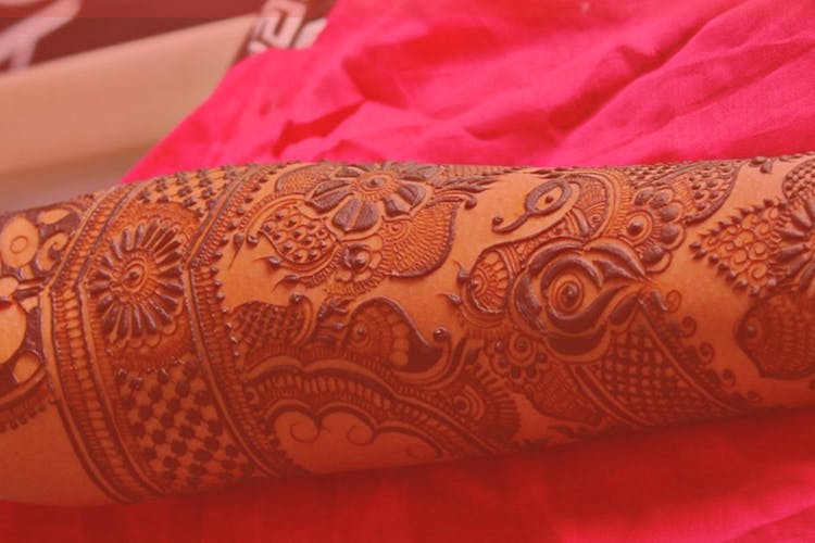 Pattern,Mehndi,Design,Henna,Arm,Peach,Close-up,Nail,Joint,Flesh