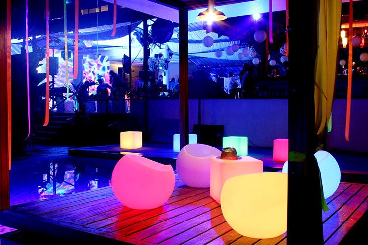 Light,Lighting,Nightclub,Disco,Visual effect lighting,Music venue,Bar,Interior design