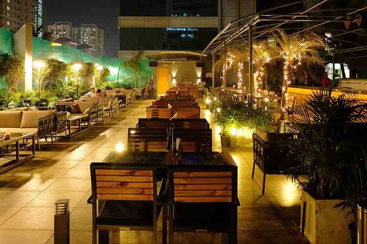 Restaurant,Building,Resort,Night,Bar,Café,Tavern,Hotel,Interior design,Landscape lighting