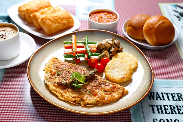 Dish,Food,Cuisine,Ingredient,Meal,Comfort food,Meat,Produce,Staple food,Breakfast