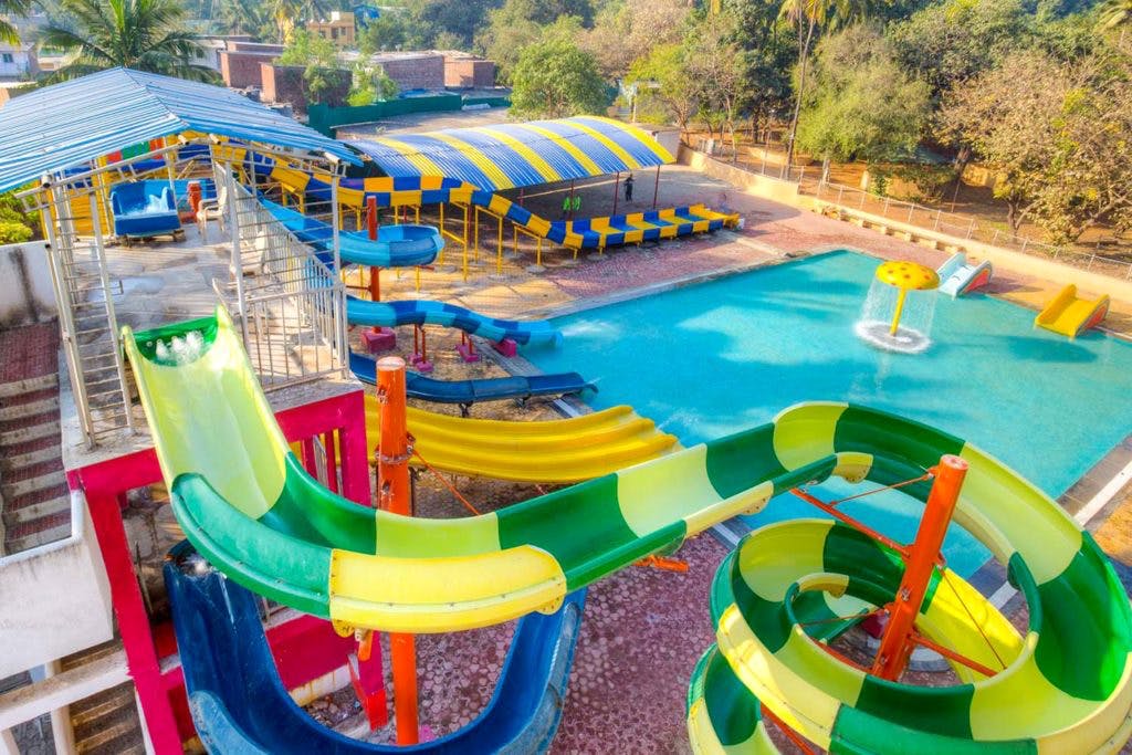 Water park,Swimming pool,Leisure,Leisure centre,Amusement park,Recreation,Park,Fun,Resort,Chute