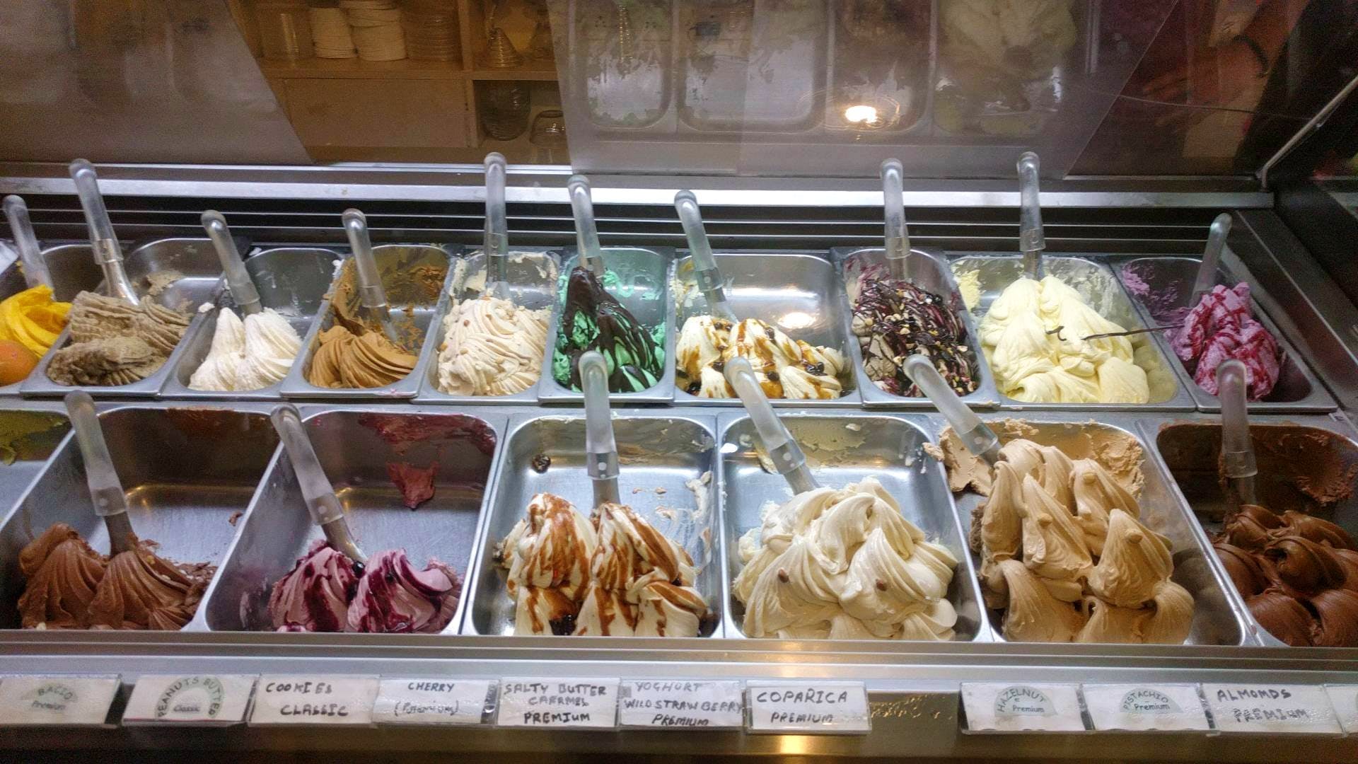 Food,Gelato,Ice cream,Frozen dessert,Cuisine,Ingredient,Dish,Bakery,Dondurma,Dessert