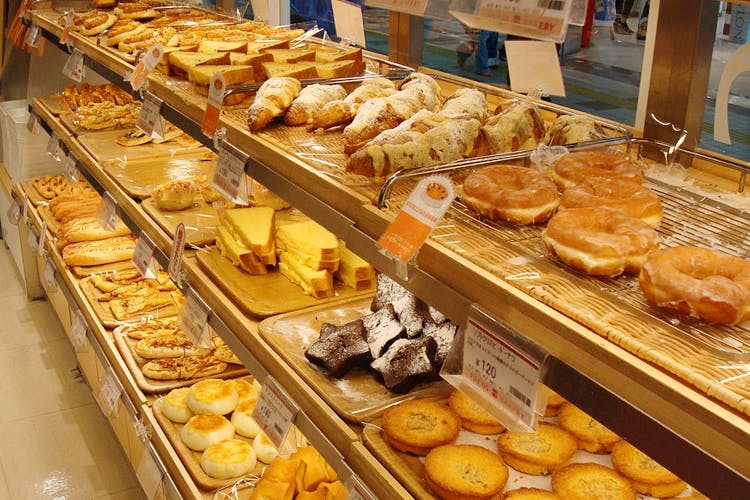 Food,Cuisine,Bakery,Pâtisserie,Dish,Danish pastry,Pączki,Pastry,Delicacy,Baking